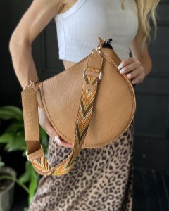 sumka-plinio-visona-24132-california-mandorla-foto-3