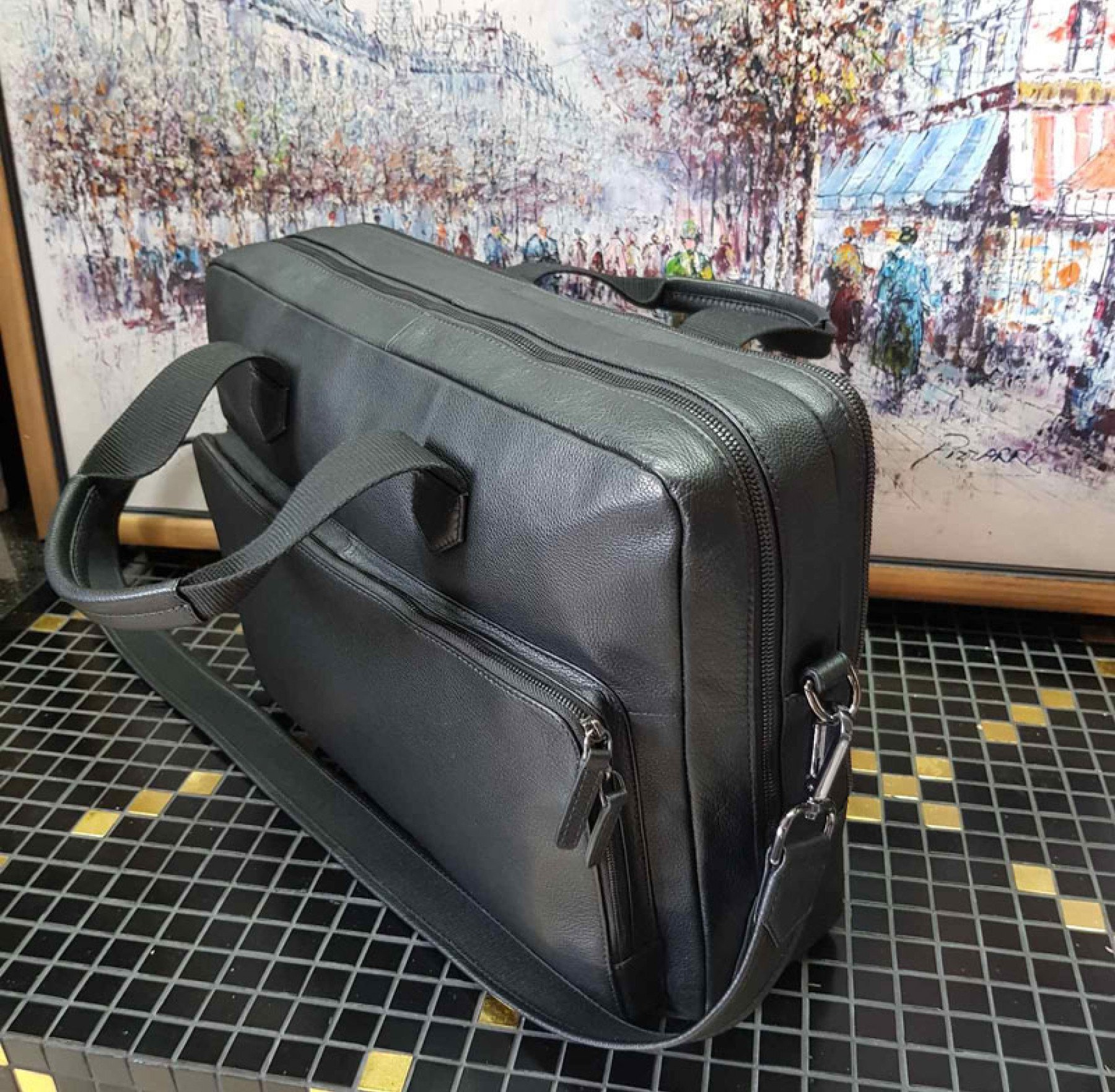 Брендовые мужские сумки в каталоге магазина R-BAGS