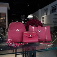 Бордовые сумки