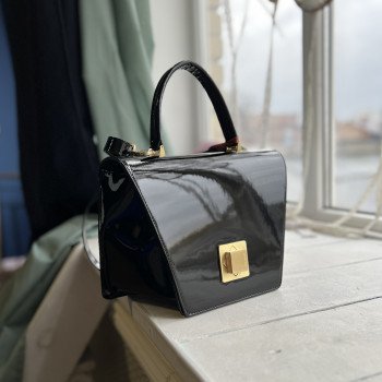 Сумка Arcadia 9017 vernice nero Сумка Arcadia 9017 vernice nero