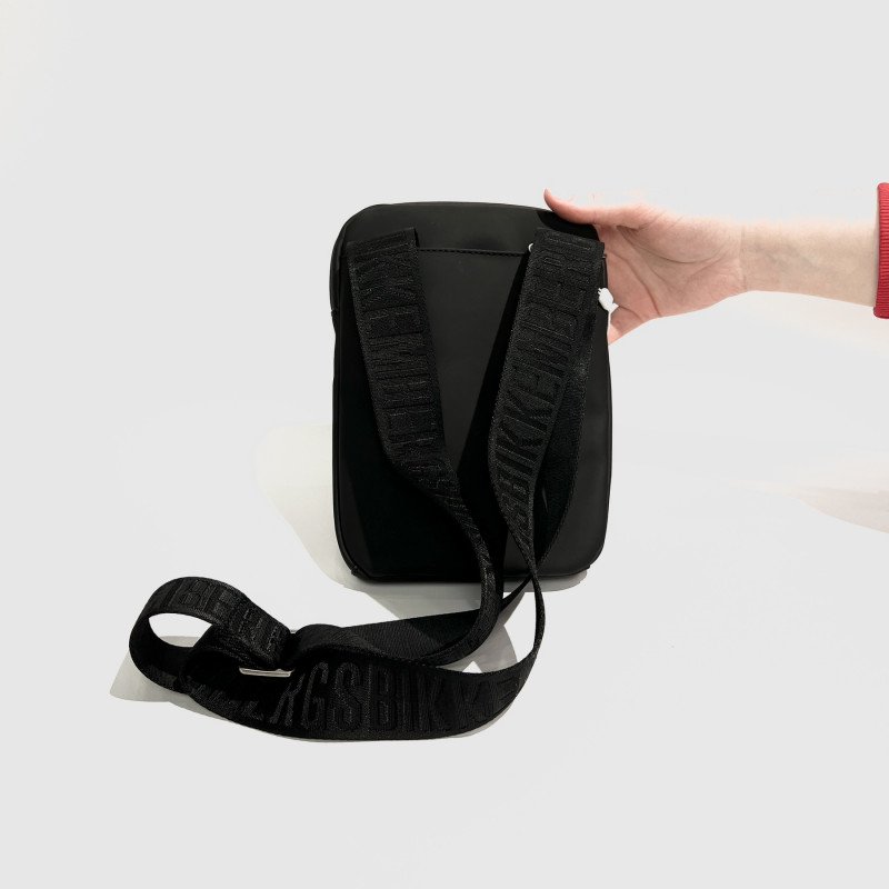 Сумка мужская Bikkembergs BKBO00032P BLACK Сумка мужская Bikkembergs BKBO00032P BLACK