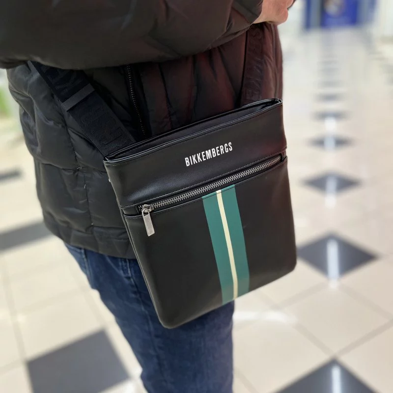 Сумка мужская Bikkembergs BKBO00200P BLACK Сумка мужская Bikkembergs BKBO00200P BLACK