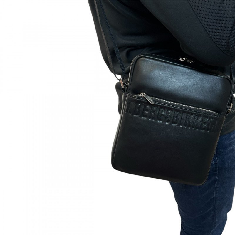 Сумка мужская Bikkembergs BKBO00518M BLACK Сумка мужская Bikkembergs BKBO00518M BLACK