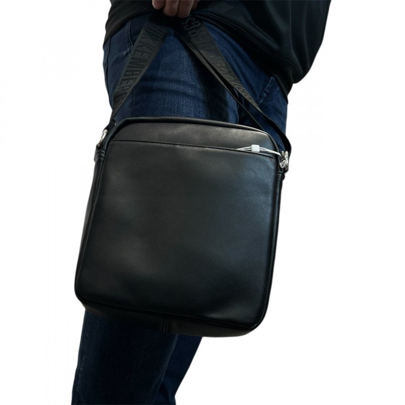 Сумка мужская Bikkembergs BKBO00754P BLACK Сумка мужская Bikkembergs BKBO00754P BLACK