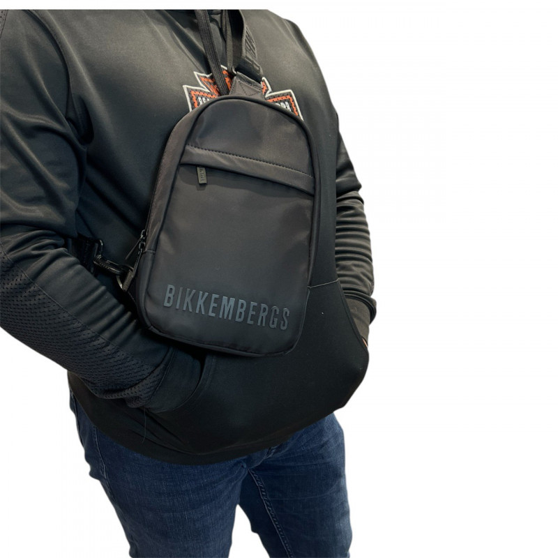 Сумка мужская Bikkembergs BKBO00881T BLACK Сумка мужская Bikkembergs BKBO00881T BLACK