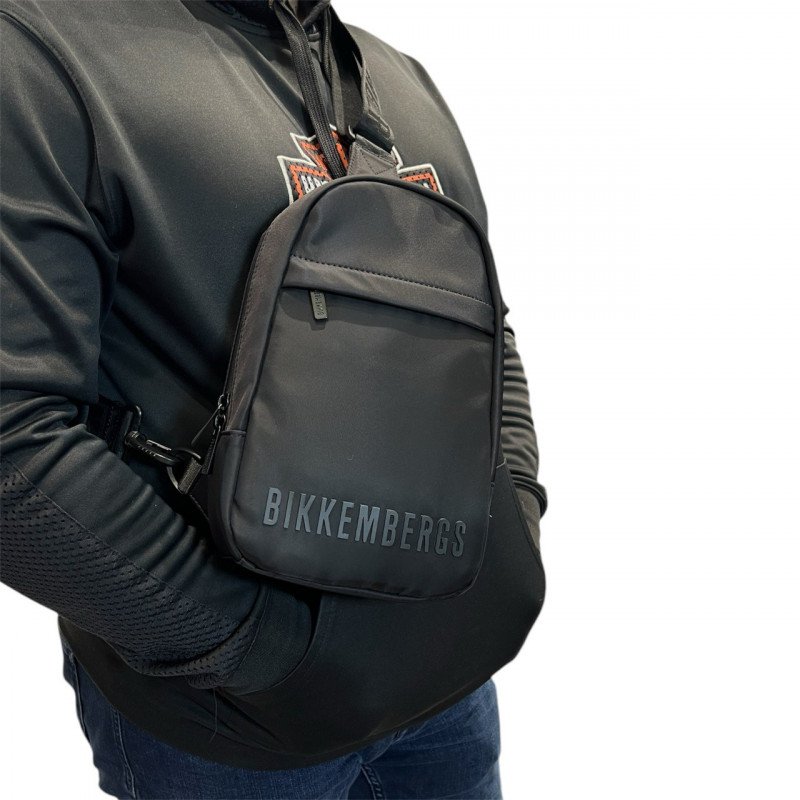 Сумка мужская Bikkembergs BKBO00881T BLACK Сумка мужская Bikkembergs BKBO00881T BLACK