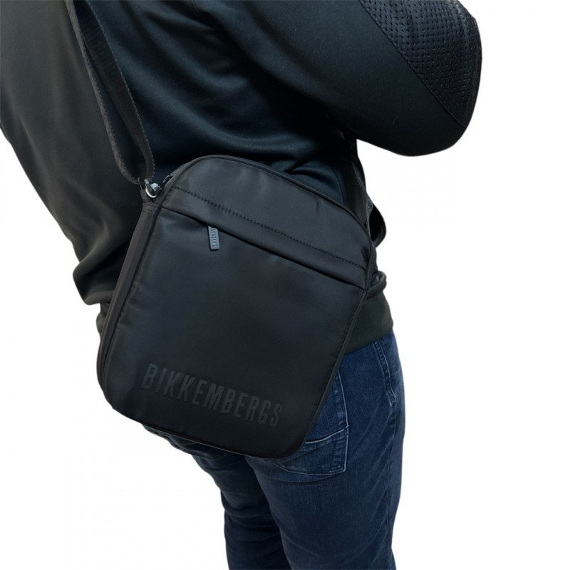 Сумка мужская Bikkembergs BKBO00882T BLACK Сумка мужская Bikkembergs BKBO00882T BLACK