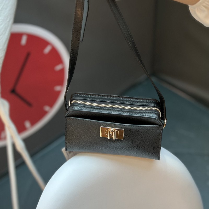 Сумка Furla 2099345 Сумка Furla 2099345