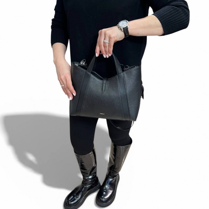 Сумка Furla 2440341 Сумка Furla 2440341