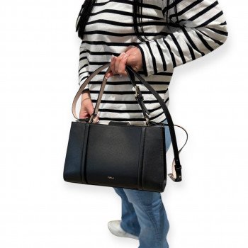 Сумка Furla 2147102 Сумка Furla 2147102