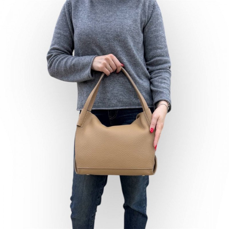 Сумка Gironacci 2490 VEL BISCOTTO Сумка Gironacci 2490 VEL BISCOTTO