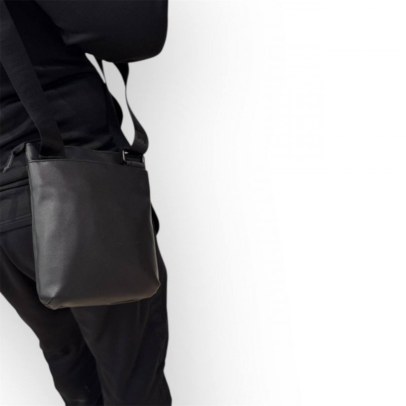 Сумка мужская Plein Sport 2100189 BLACK Сумка мужская Plein Sport 2100189 BLACK