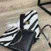 Сумка для телефона Plinio Visona 20628 Pony ZEBRINA Сумка для телефона Plinio Visona 20628 Pony ZEBRINA