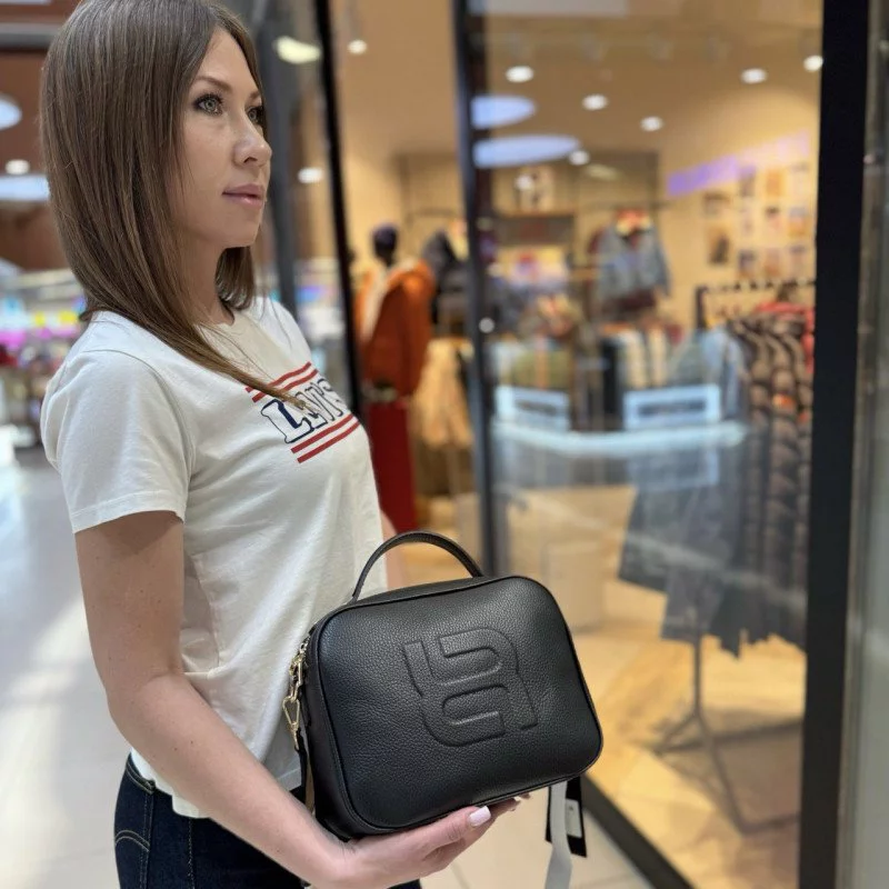 Сумка Ripani E616OU.00003 Nero Сумка Ripani E616OU.00003 Nero