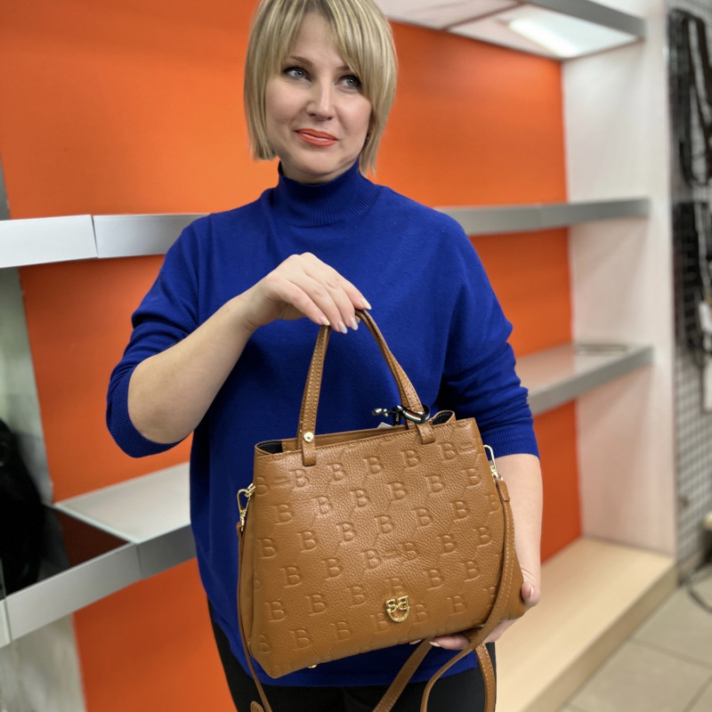 Сумка Sara Burglar A0W3M1379 CUOIO Сумка Sara Burglar A0W3M1379 CUOIO
