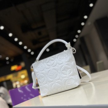 Сумка Sara Burglar A0S4H635 BIANCO Сумка Sara Burglar A0S4H635 BIANCO