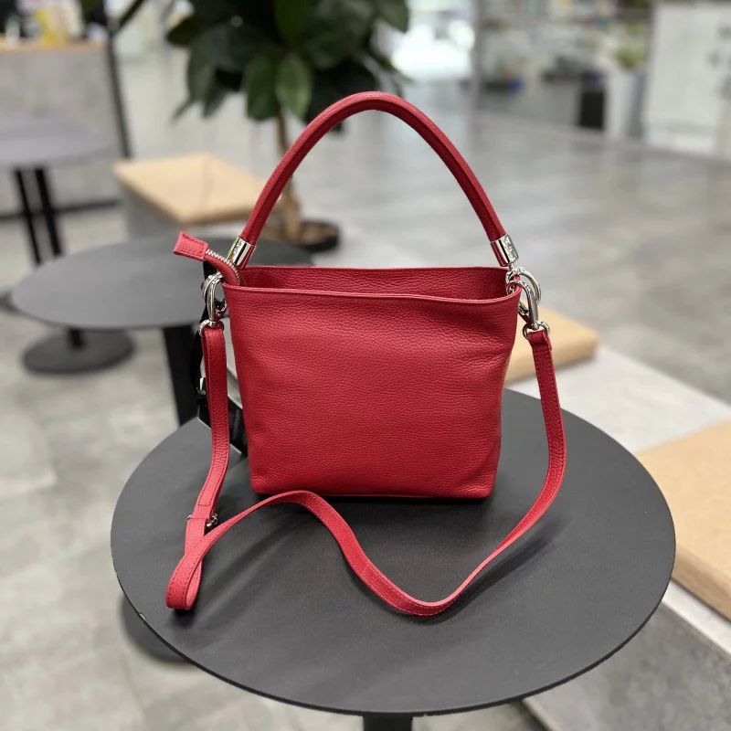 Сумка Sara Burglar A0S4H635 ROSSO Сумка Sara Burglar A0S4H635 ROSSO